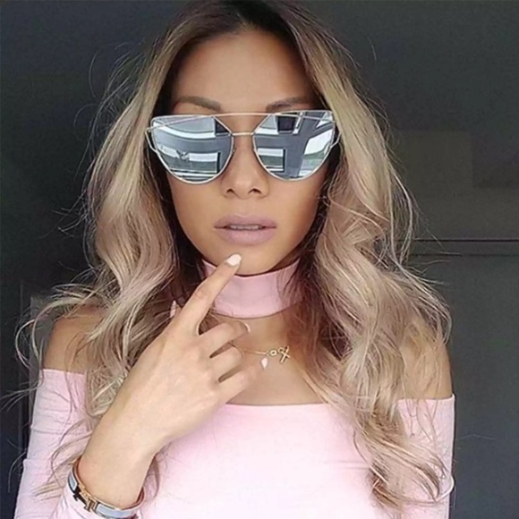 New?Blue Mirrored Cat-Eye Oversized Sunglasses main image 4